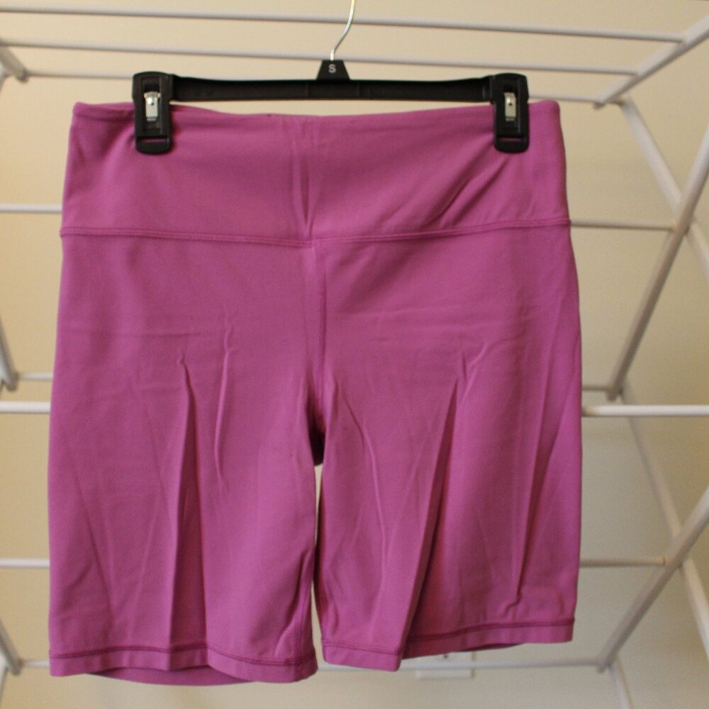 Athleta Elation 8" Shorts